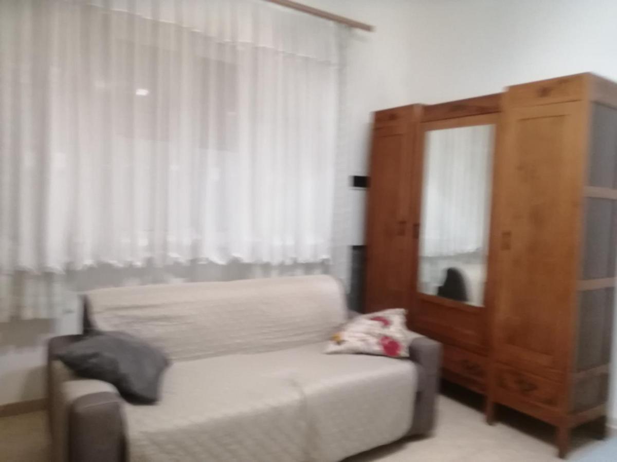 Casa Serena Фоллоника Экстерьер фото
